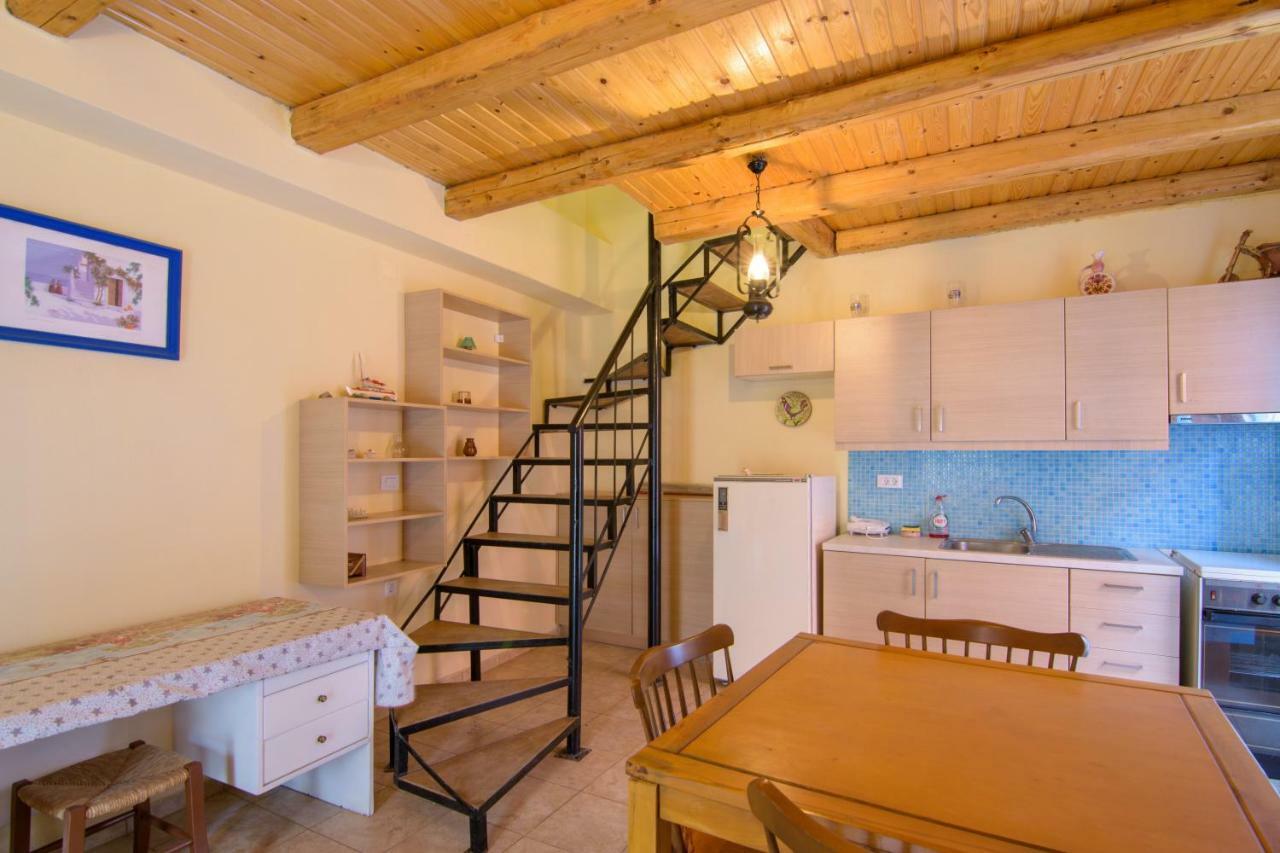 Lilas Traditional Maisonette Elúnda Kültér fotó